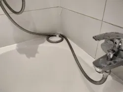 Shower Hose Clip