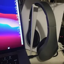 Under Foot Lightweight Headphone Hanger