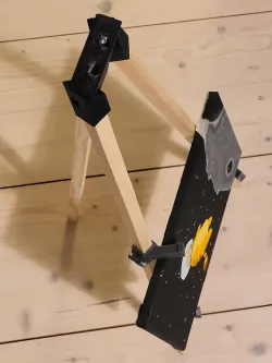 Wooden painting easel (based on 20 mm square timbers)