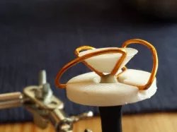 5.8GHz Cloverleaf (CL) and Skew Planar Wheel (SPW) antenna stabilizer