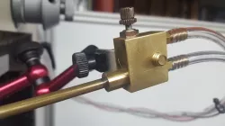 Mist coolant nozzle