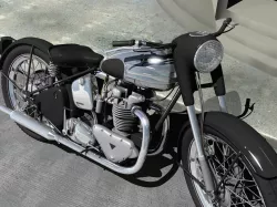 TRIUMPH TIGER