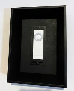 ipod shuffle base