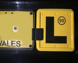 L and P Plate Clip (Australian)