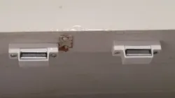 Spacer for magnetic latch from Clas Ohlson