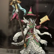 The Faceless Scholar