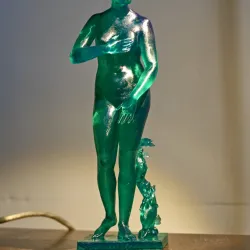 Bronze copy of the Medici Venus