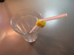 Customizable Straw Holder