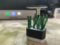 1/10 Scale Miniature Aerogarden Harvest (With Removable Water Bowl)