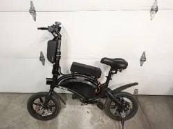 Jetson Bolt Pro battery compartment