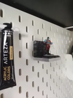Model Skadis Display