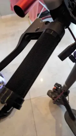 Xiaomi scooter handlebar grip