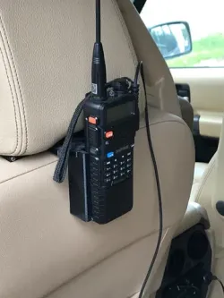 Land Rover LR3 BaoFeng UV-5R Mount