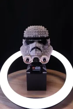 Lego Star Wars Helmet Riser
