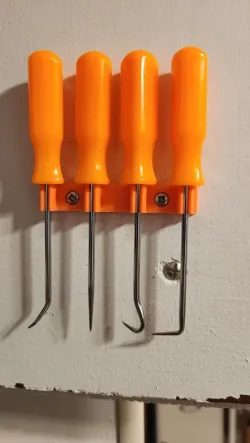 Pick Holder