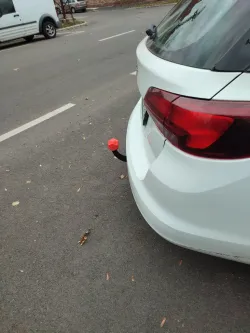 Tow hook cap