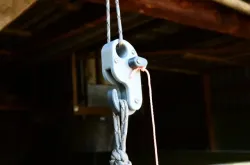 Cargo hook with quick release