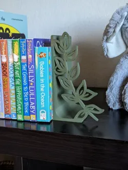 Decorative Leaf Book Ends