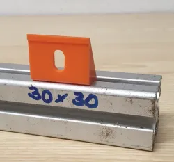 item 30x30 Tischplattenbefestigung - Table-Top Fastening - table clamping piece
