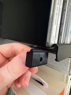 Vitsoe 606 shelf T-nut