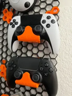 Honeycomb Wall PS5 DualSense and DualSense Edge Controller Mount (works for both)
