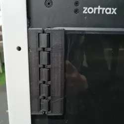 Reversable long hinge