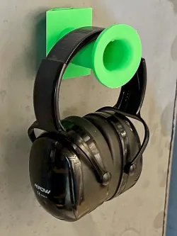 A magnetic holder for headphones 