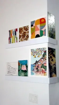 Corner Art Shelf with Extensions