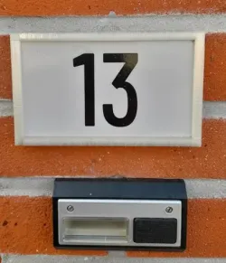 Hasselt Huisnummer Houder - Address Number Holder