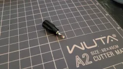 Small 4mm bit handle