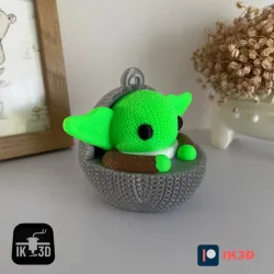 KNITTED GREEN ALIEN ON CRIB FUGURINE AND ORNAMENT - MULTI PARTS - NO SUPPORTS