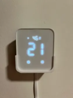 Switchbot Hub 2 wall mount