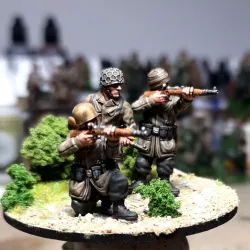 28mm German Fallschirmjager rifle team 2