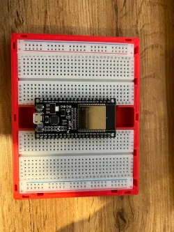 Breadboard split holder