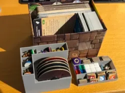 Gloomhaven Buttons & Bugs insert