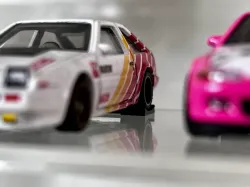 Hot Wheels Diecast Chocks (Multiple Sizes)