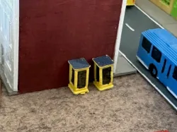 Telephone boxes (z-scale)