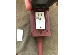 Geocaching plug box
