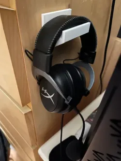 HyperX Cloud II headphone hanger
