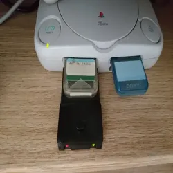 Low profile wireless plastic cover for PS1