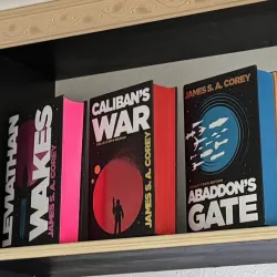 Vertical Hardcover Book Stand