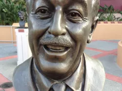 Walt Disney Head Bust (Disney's Hollywood Studios)