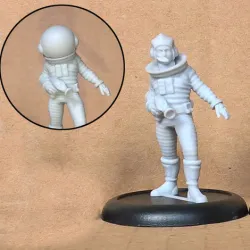 Astronaut 4