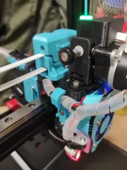 Cable holder for EVA3
