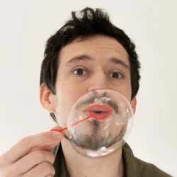 Cupid's Bubbles // Valentine's Day Bubble Wands