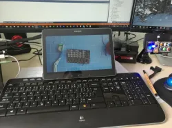 Keyboard phone/tablet stand