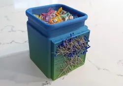 Pin and Sewing Clip Holder
