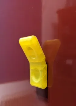 Zel's (slightly modified) Refrigerator Note Toggle