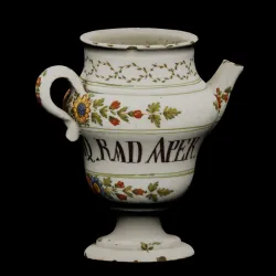 Apothecary vessel for the five-root syrup