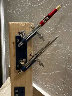 modular Airbrush stand wall mounted - no supports -